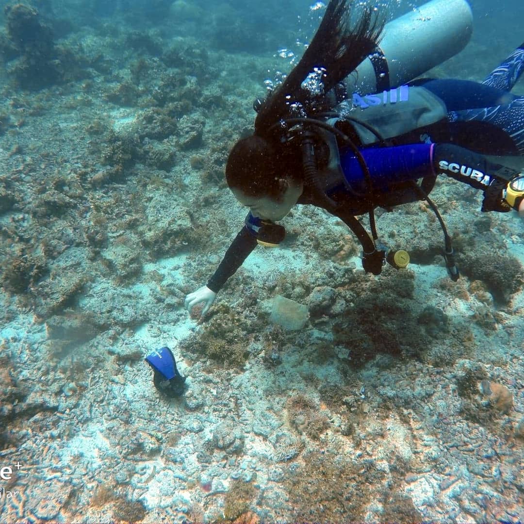 Instructor demonstration