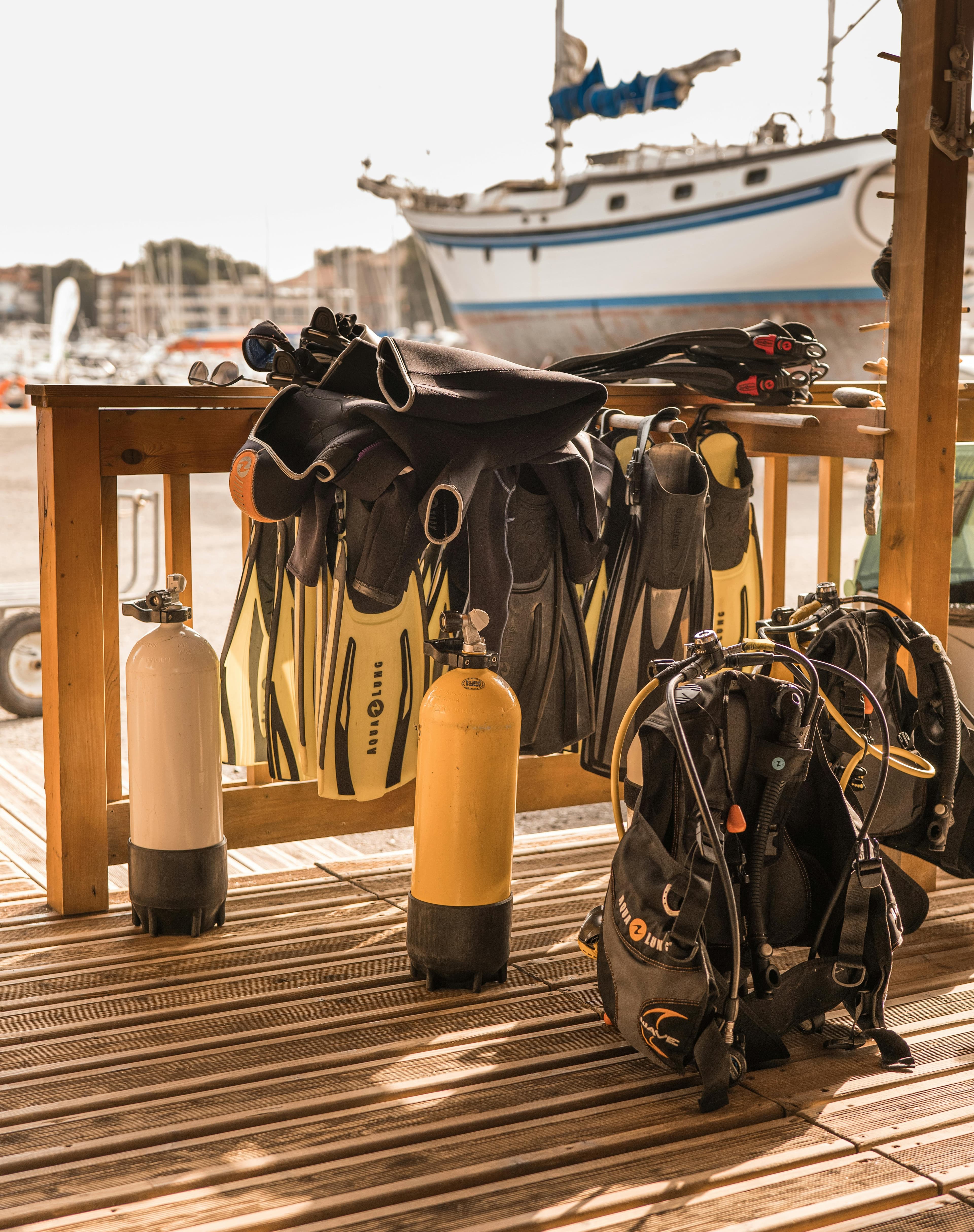 Essential Diving Equipment: A Complete Guide